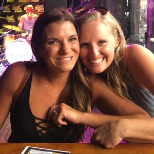 Meet your Posher, Hillary